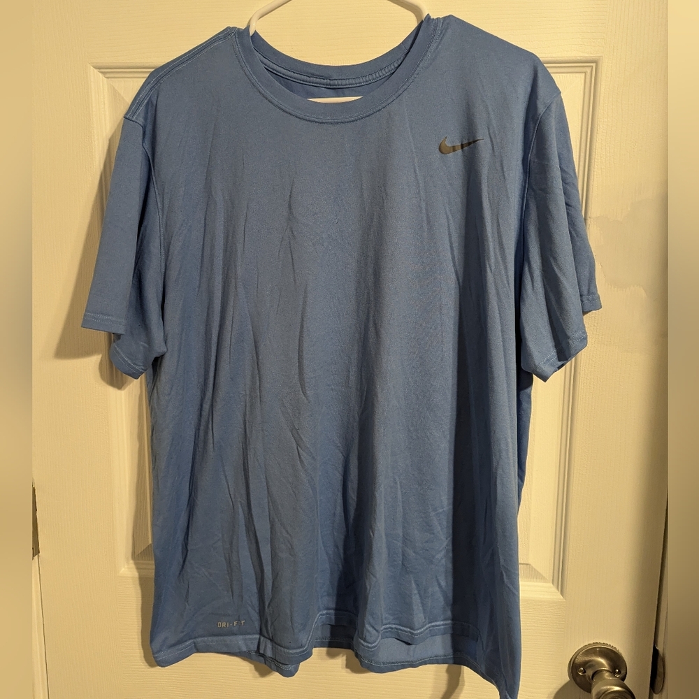 ‼️LAST CALL‼️NIKE Dri-Fit Athletic Tee